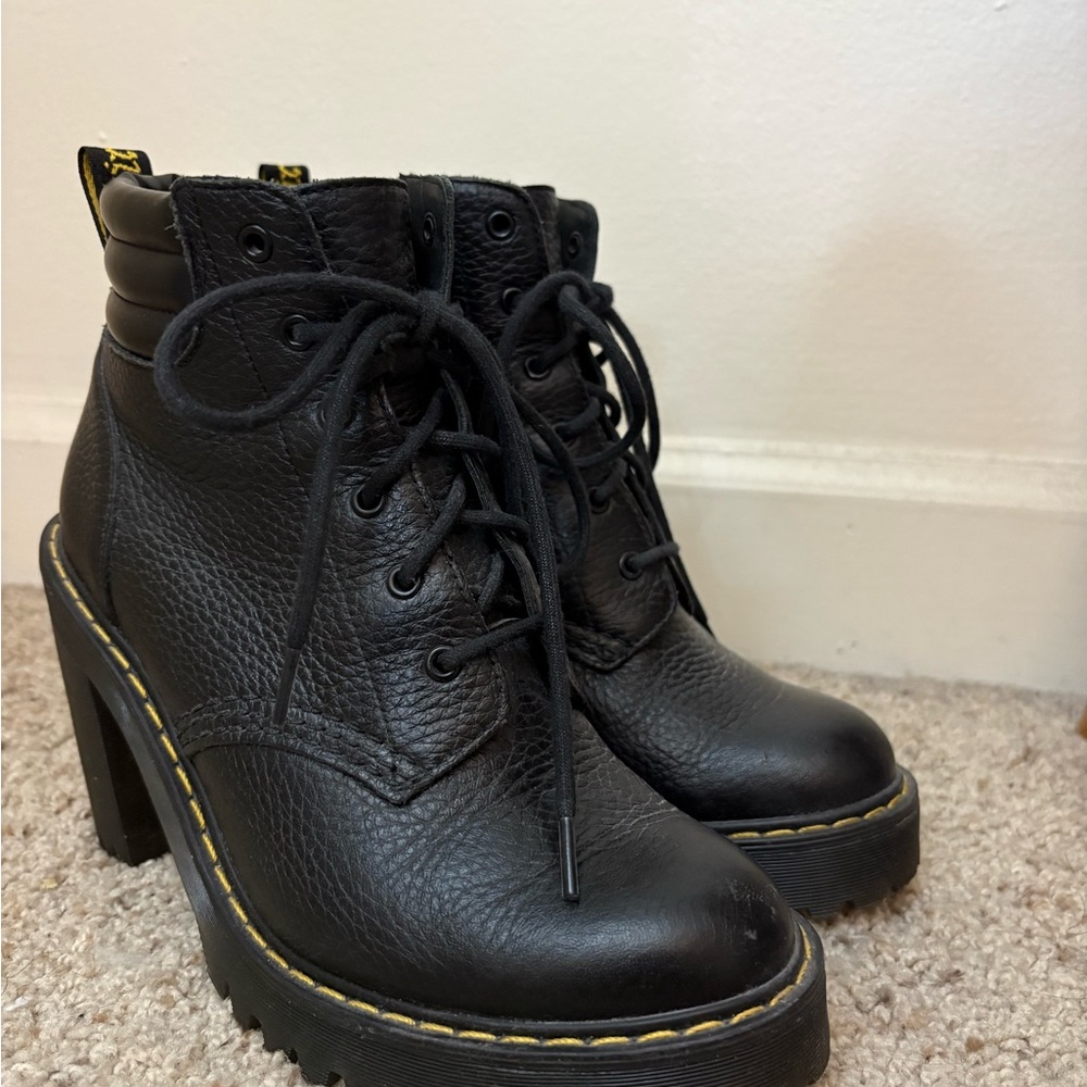 Dr Martens Black Leather Women's Boots - Picture 2 of 6